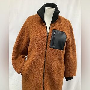 NVLT sherpa jacket, size XL